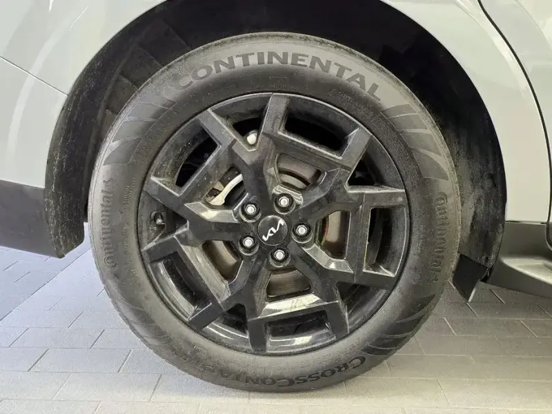 2024 Kia Carnival с пробегом 48 749 км