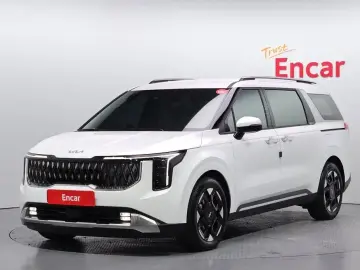 2025 Kia Carnival с пробегом 7 136 км