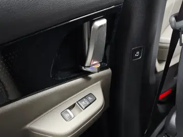 2024 Kia Carnival с пробегом 10 457 км