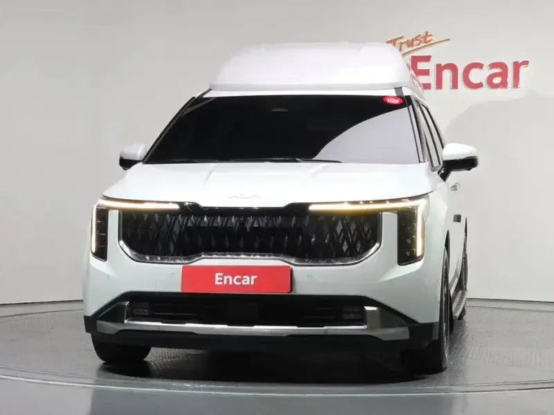 2025 Kia Carnival с пробегом 14 751 км