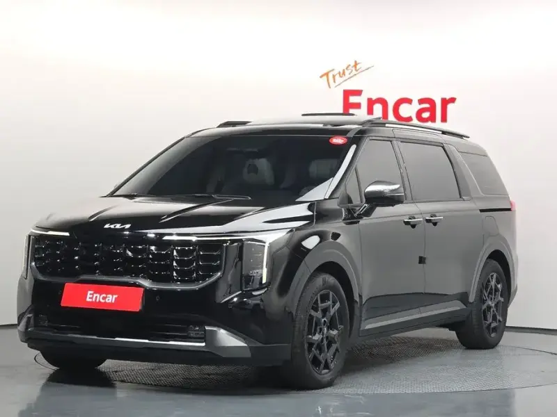 2024 Kia Carnival с пробегом 24 660 км