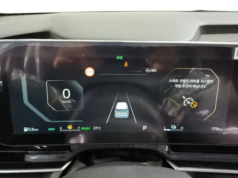2025 Kia Carnival с пробегом 179 км
