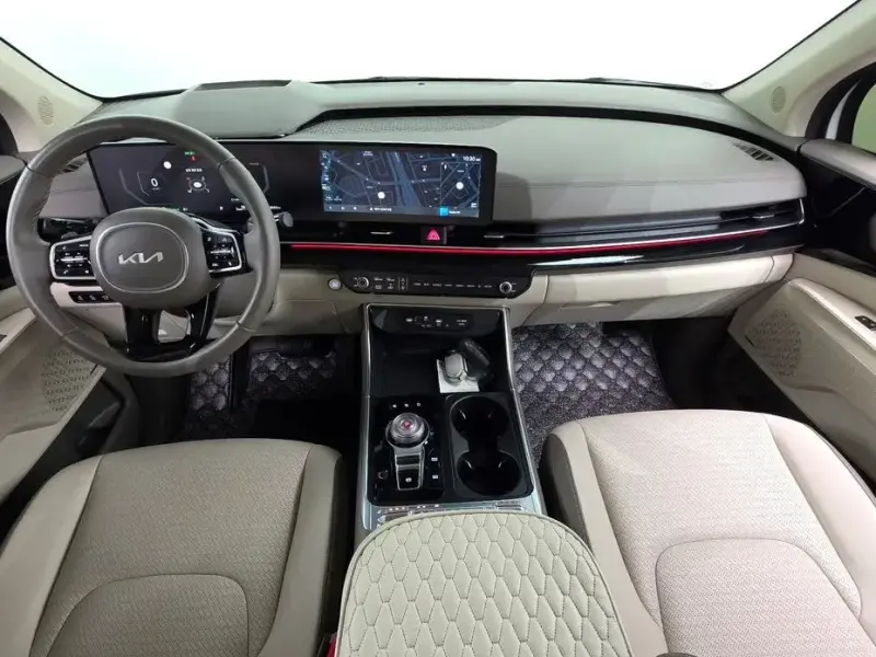 2024 Kia Carnival с пробегом 28 569 км