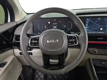 2024 Kia Carnival с пробегом 28 569 км