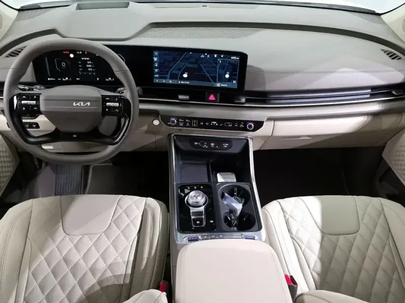 2026 Kia Carnival с пробегом 776 км