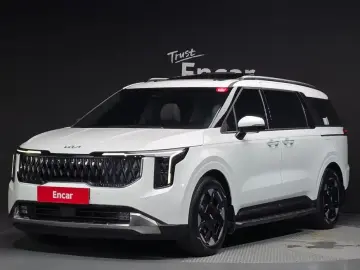 2025 Kia Carnival с пробегом 12 731 км