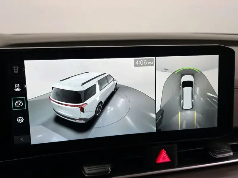 2026 Kia Carnival с пробегом 776 км