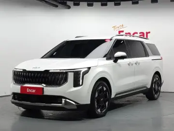 2024 Kia Carnival с пробегом 37 443 км