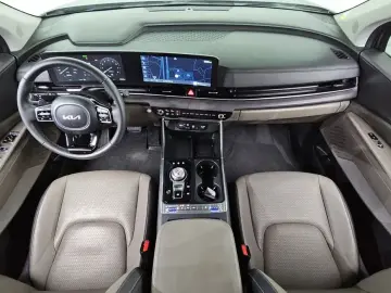 2024 Kia Carnival с пробегом 34 946 км