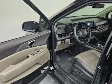 2024 Kia Carnival с пробегом 34 946 км