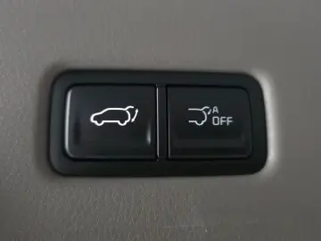 2025 Kia Carnival с пробегом 11 569 км