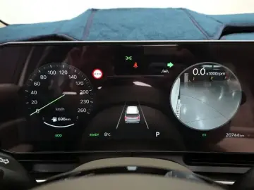 2024 Kia Carnival с пробегом 20 744 км