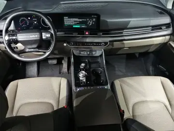 2025 Kia Carnival с пробегом 8 556 км