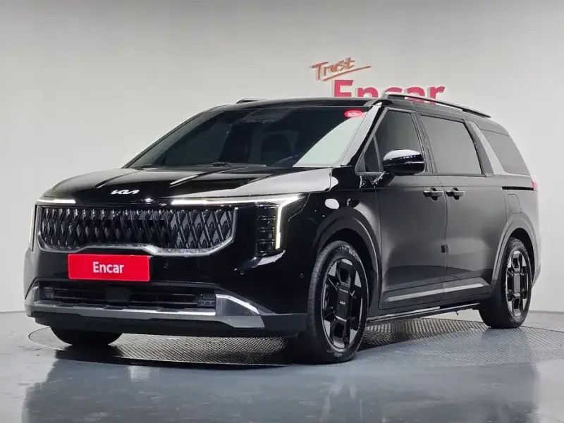 2024 Kia Carnival с пробегом 37 632 км