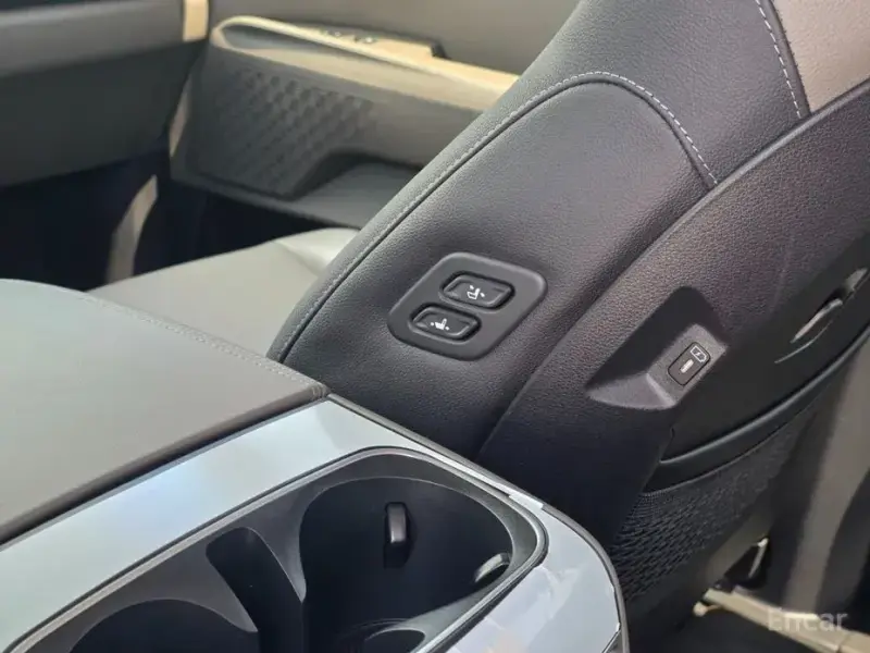 2025 Kia Carnival с пробегом 18 475 км