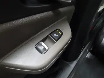 2024 Kia Carnival с пробегом 74 811 км