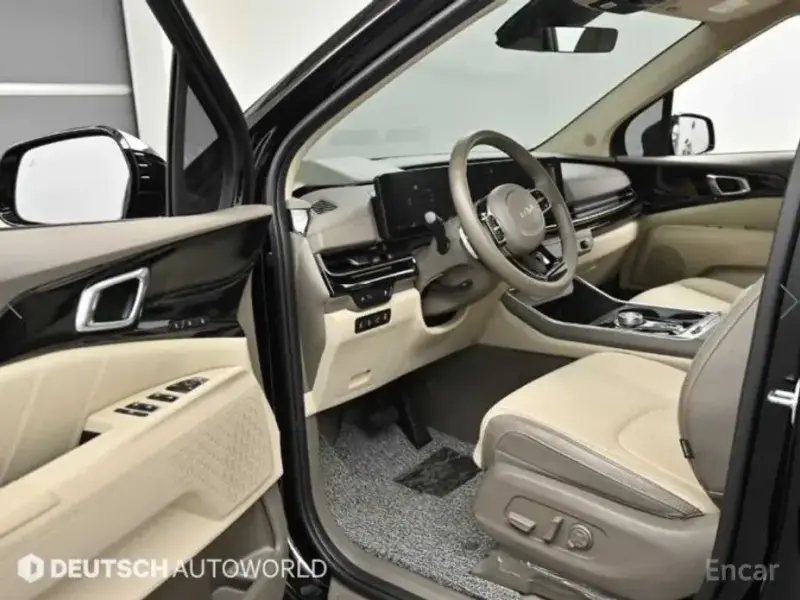2024 Kia Carnival с пробегом 35 282 км