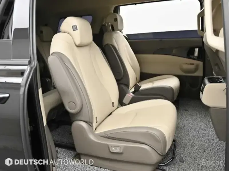 2024 Kia Carnival с пробегом 35 282 км