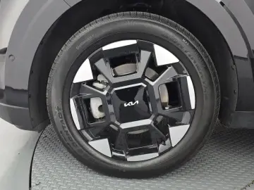 2024 Kia Carnival с пробегом 68 384 км