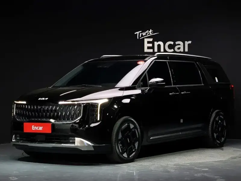 2023 Kia Carnival с пробегом 61 832 км