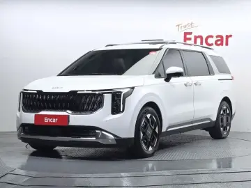 2024 Kia Carnival с пробегом 9 946 км