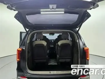 2024 Kia Carnival с пробегом 26 908 км