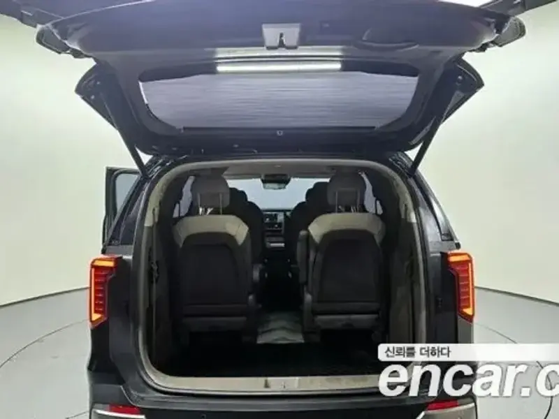 2024 Kia Carnival с пробегом 26 908 км