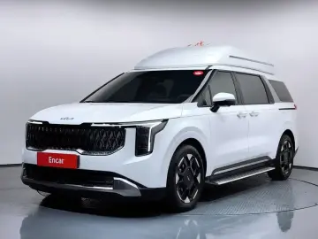 2024 Kia Carnival с пробегом 15 183 км