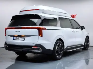 2024 Kia Carnival с пробегом 15 183 км