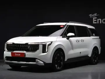 2025 Kia Carnival с пробегом 7 990 км