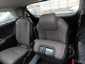 2024 Kia Carnival с пробегом 33 874 км