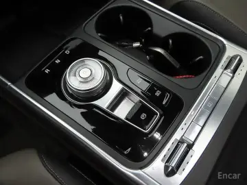 2024 Kia Carnival с пробегом 33 874 км