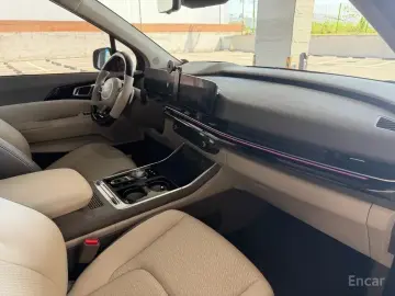 2024 Kia Carnival с пробегом 25 000 км