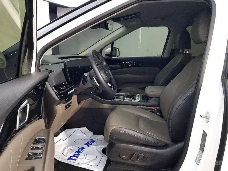 2024 Kia Carnival с пробегом 41 000 км