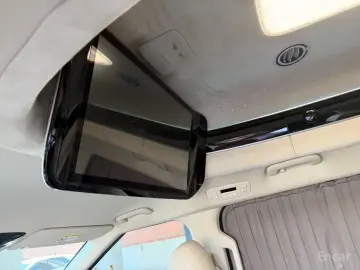 2024 Kia Carnival с пробегом 25 000 км