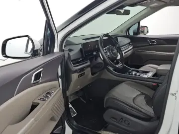 2024 Kia Carnival с пробегом 53 082 км