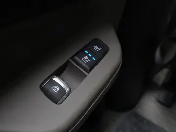 2025 Kia Carnival с пробегом 40 731 км