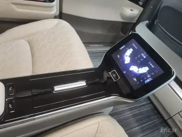 2024 Kia Carnival с пробегом 18 915 км