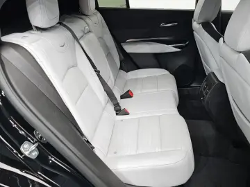 2024 Cadillac XT4 с пробегом 6 177 км