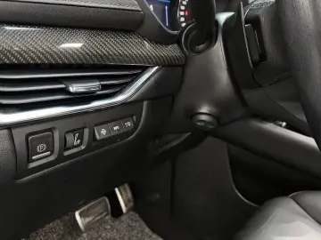 2022 Cadillac XT4 с пробегом 40 948 км