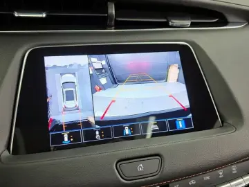 2023 Cadillac XT4 с пробегом 14 290 км