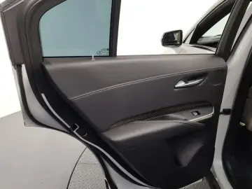 2022 Cadillac XT4 с пробегом 88 928 км