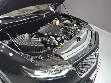 2022 Cadillac XT6 с пробегом 67 170 км
