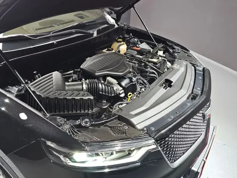 2022 Cadillac XT6 с пробегом 67 170 км