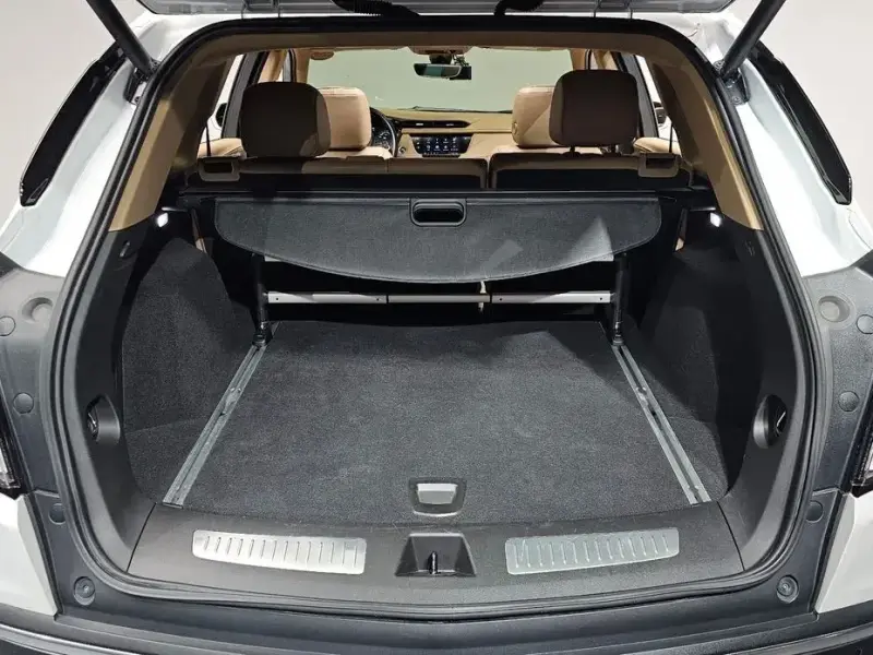 2020 Cadillac XT5 с пробегом 46 223 км