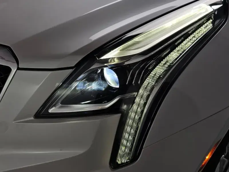 2020 Cadillac XT5 с пробегом 46 223 км