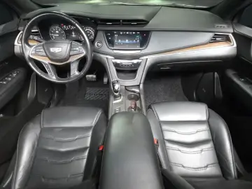 2019 Cadillac XT5 с пробегом 156 301 км