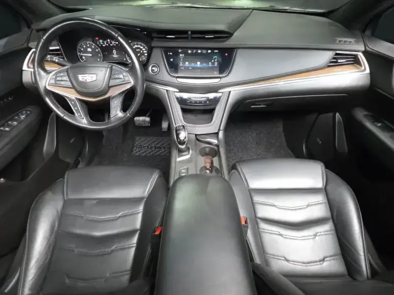 2019 Cadillac XT5 с пробегом 156 301 км