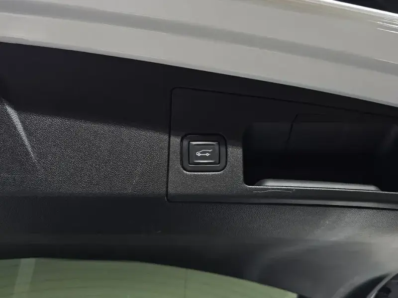 2020 Cadillac XT5 с пробегом 46 223 км