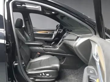 2019 Cadillac XT5 с пробегом 156 301 км